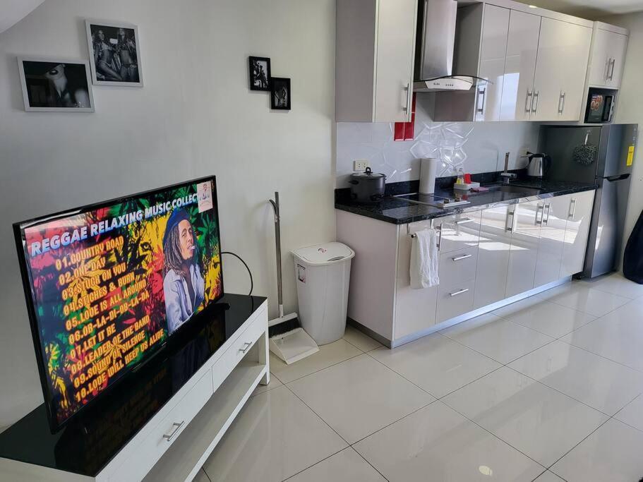 Kandi Tower 3, Premium 1Br With 2Cr & 2 Balcony. Angeles Bagian luar foto