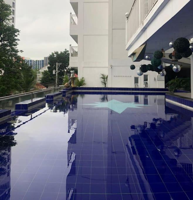 Kandi Tower 3, Premium 1Br With 2Cr & 2 Balcony. Angeles Bagian luar foto